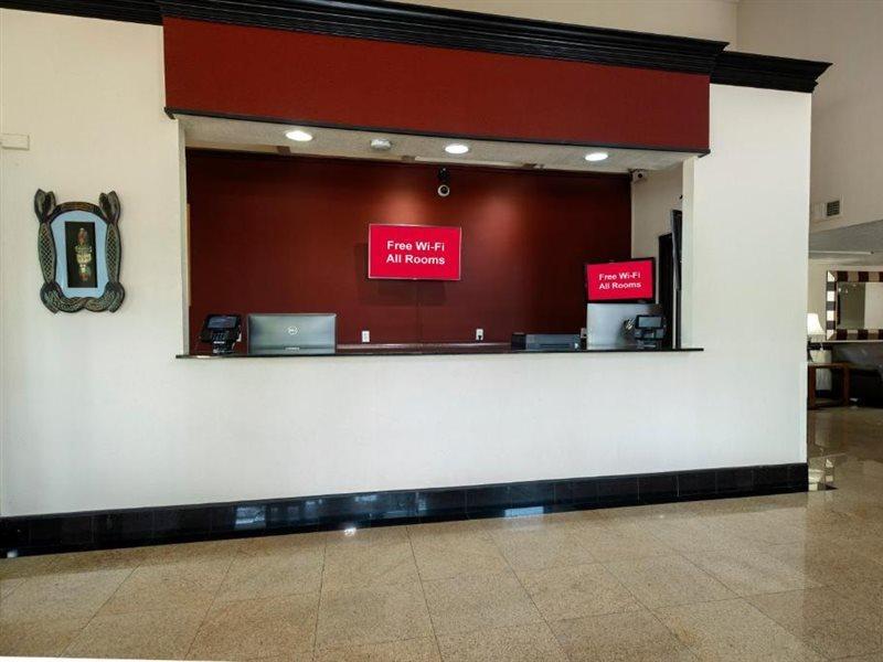 Red Roof Inn Charlotte - University Εξωτερικό φωτογραφία