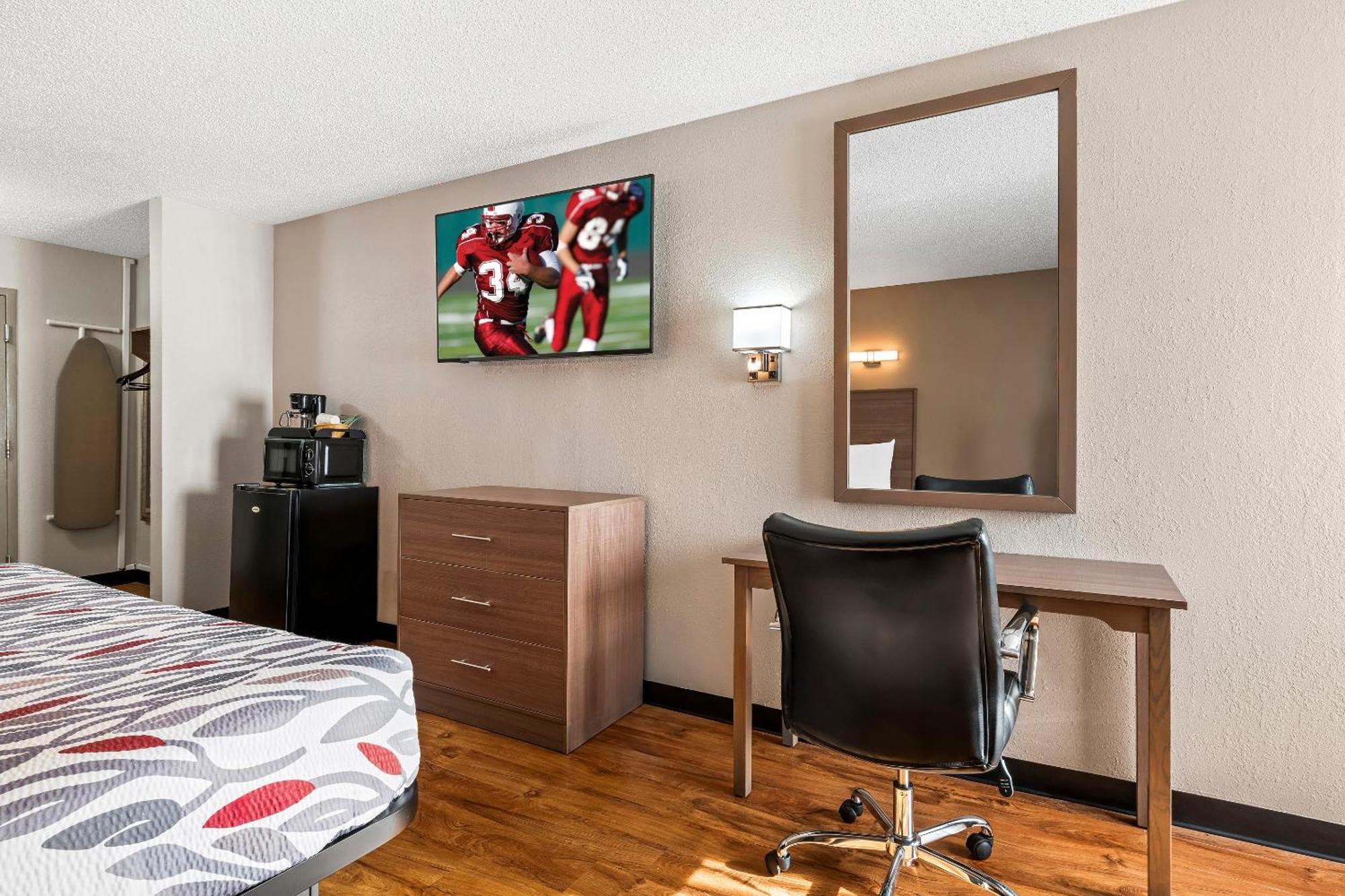 Red Roof Inn Charlotte - University Εξωτερικό φωτογραφία