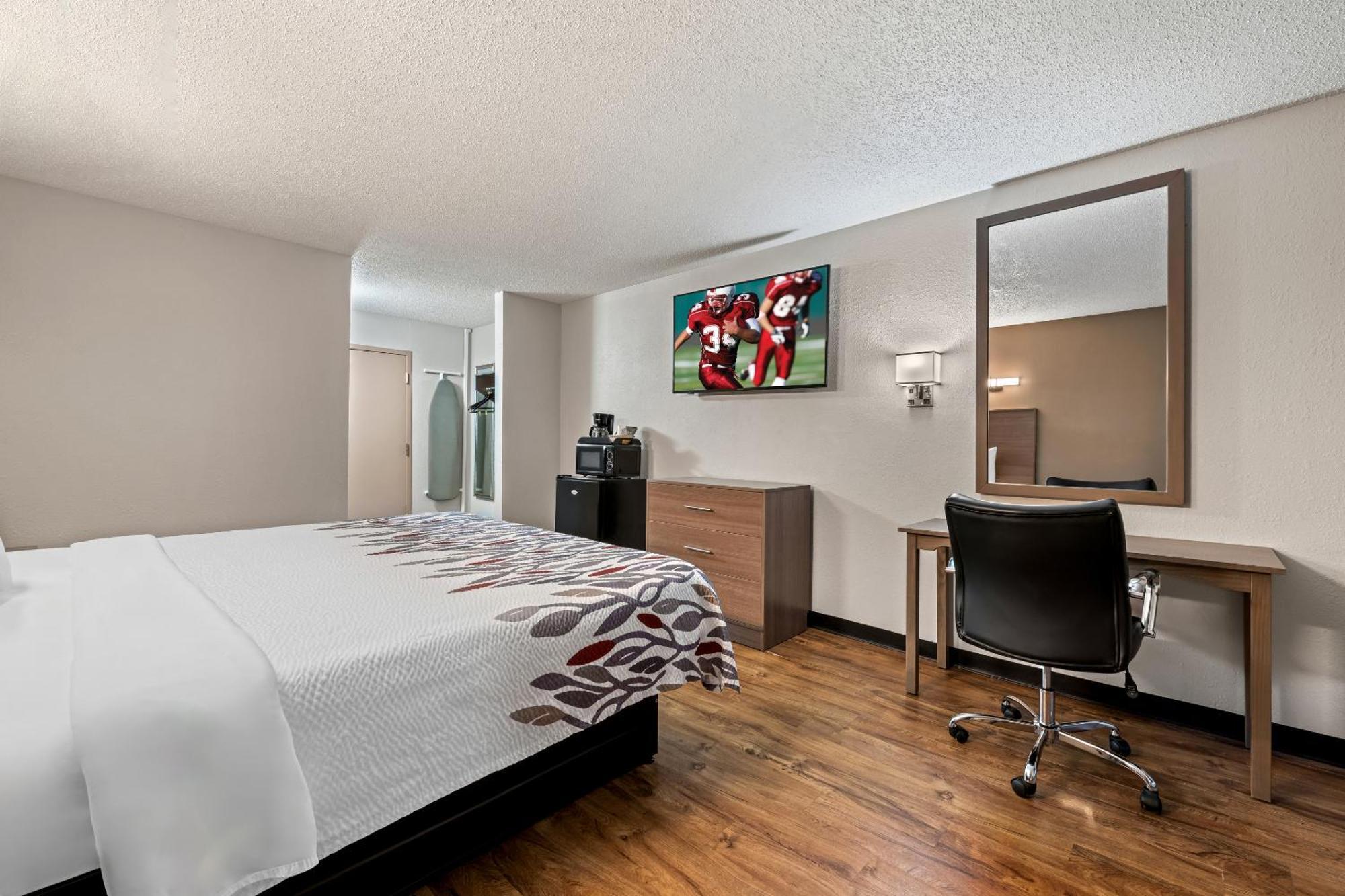 Red Roof Inn Charlotte - University Εξωτερικό φωτογραφία