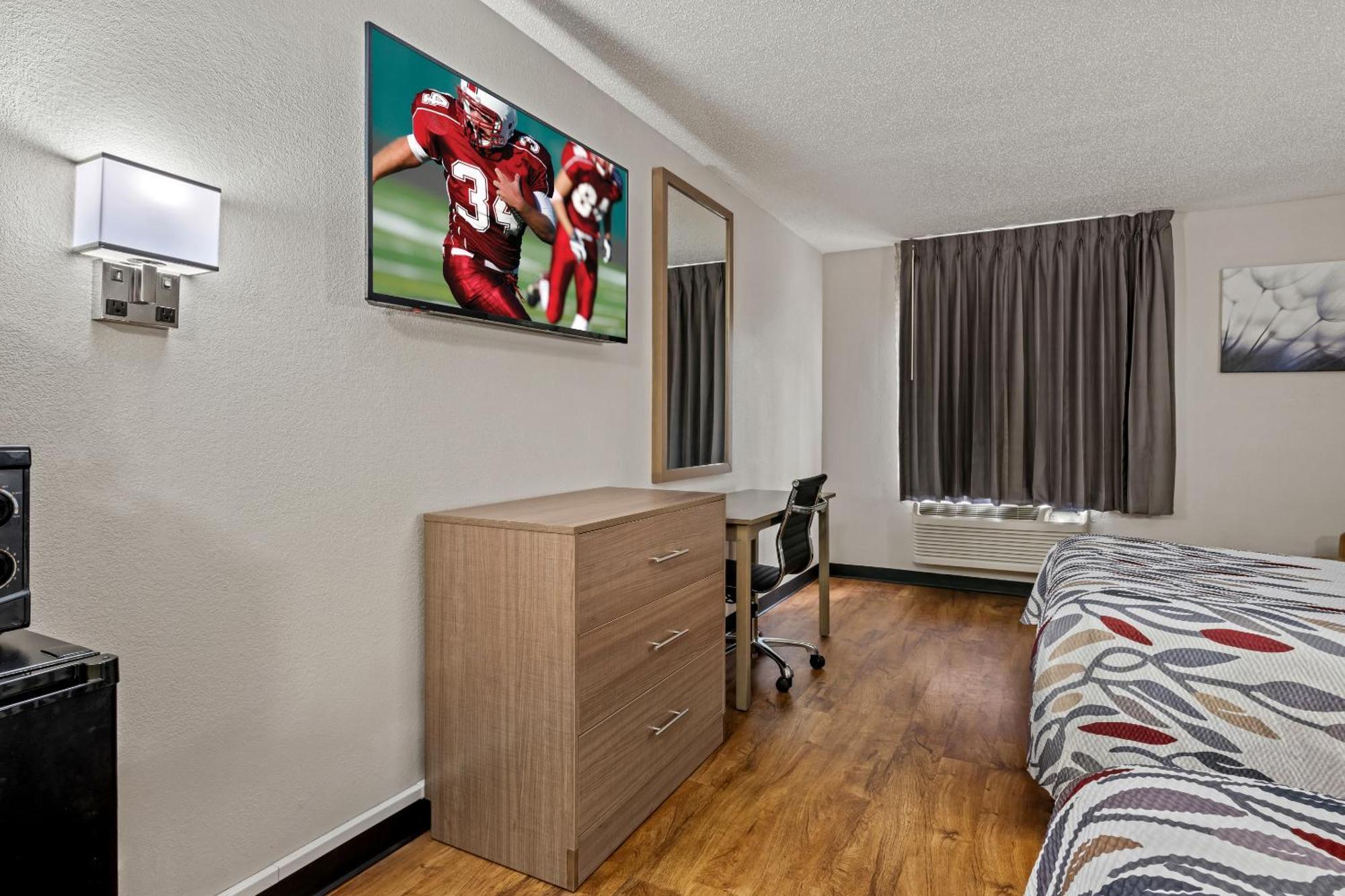 Red Roof Inn Charlotte - University Εξωτερικό φωτογραφία