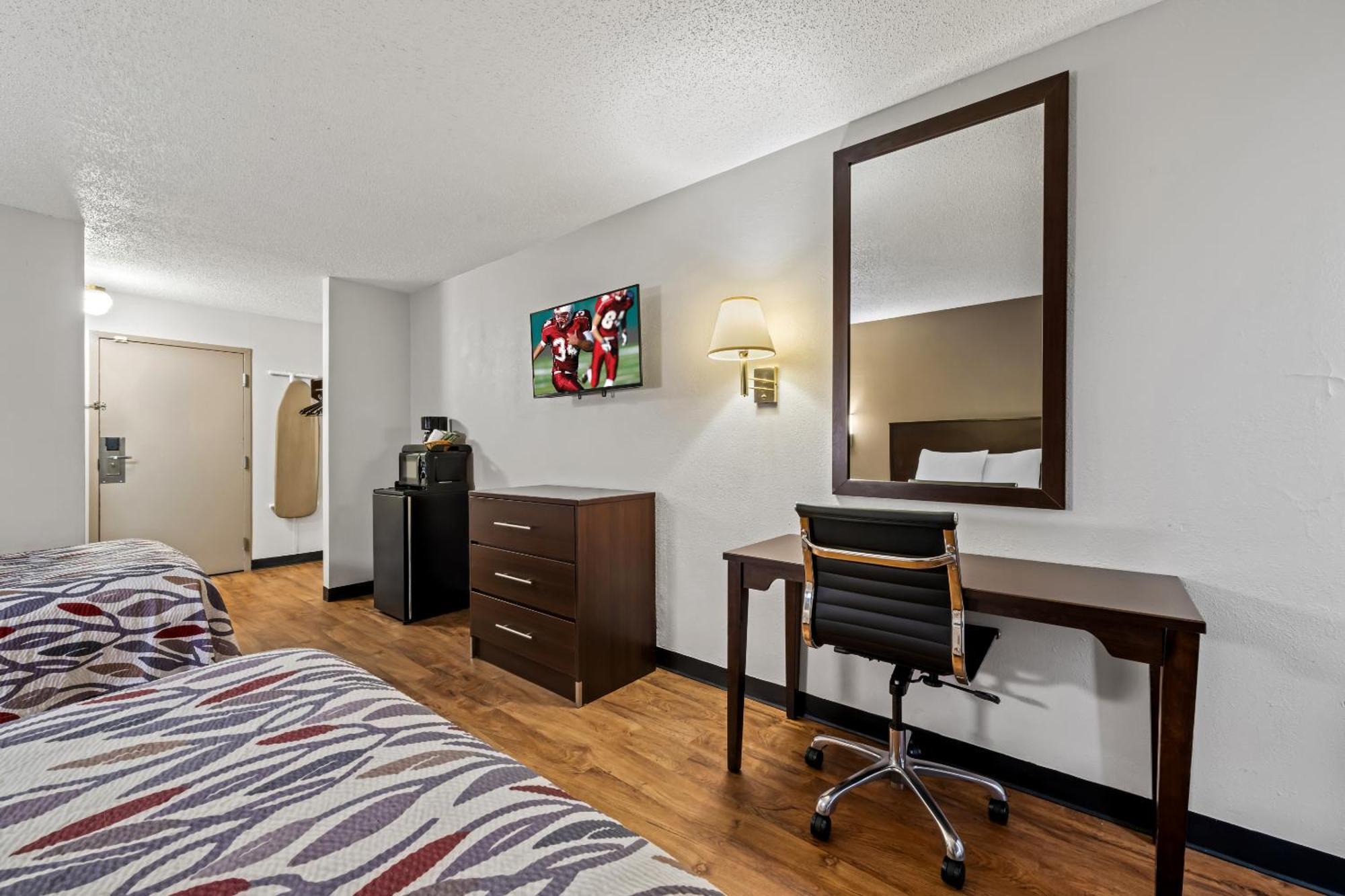 Red Roof Inn Charlotte - University Εξωτερικό φωτογραφία